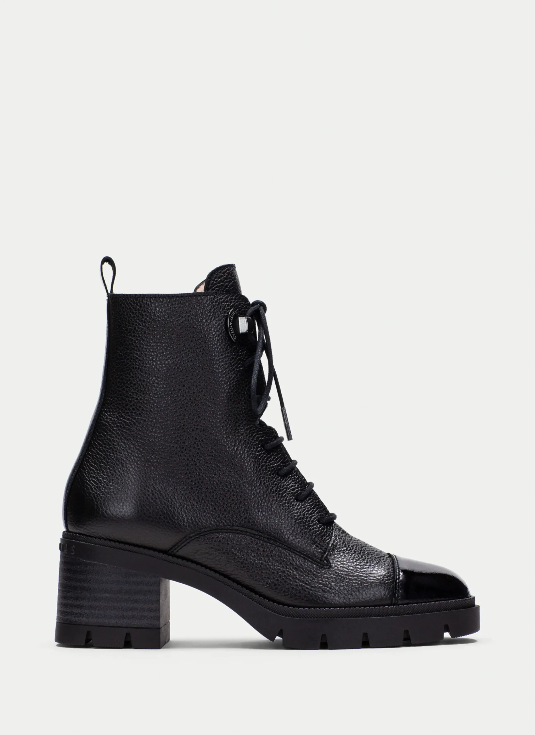 Botin everest negro*HISPANITAS Fashion